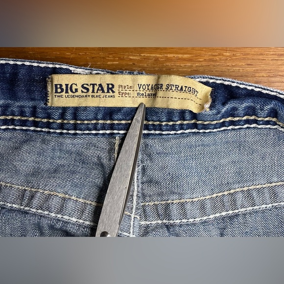 Big Star Jeans Mens 38x29 Voyager Straight Relaxed Whiskering Denim Buckle Baggy - Picture 7 of 10